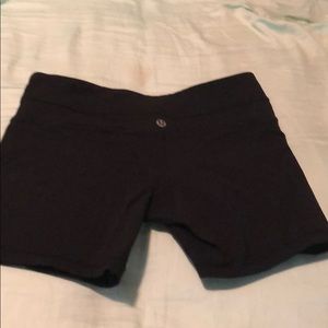 Lulu groove short 5 inch